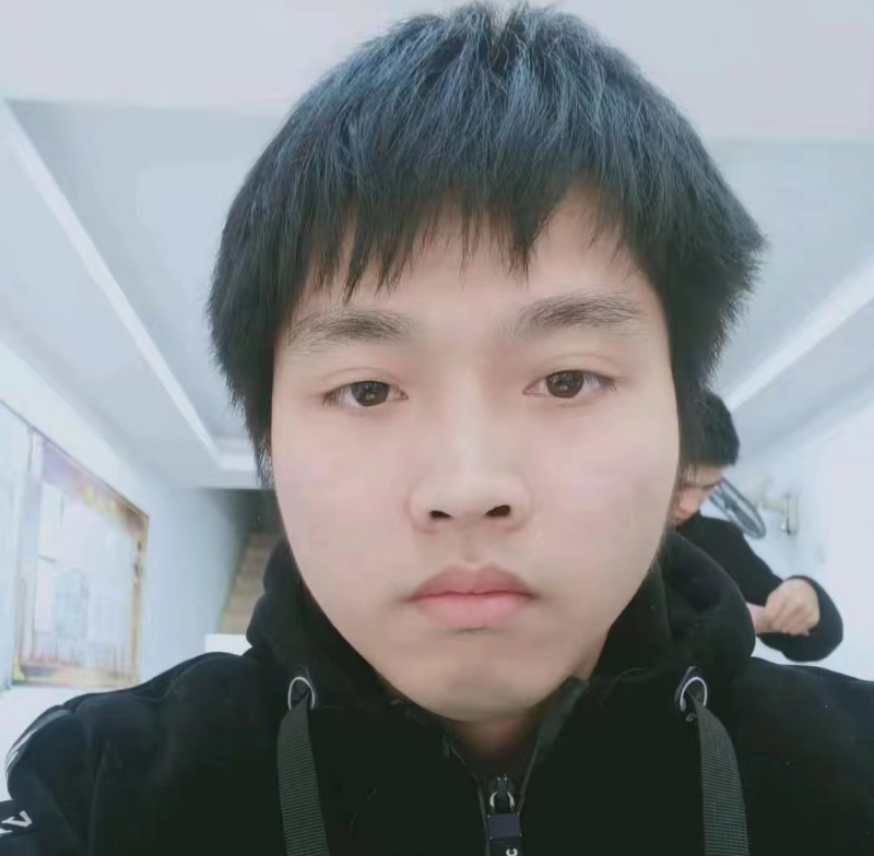无奋斗不清春的第一张照片--华安婚介网
