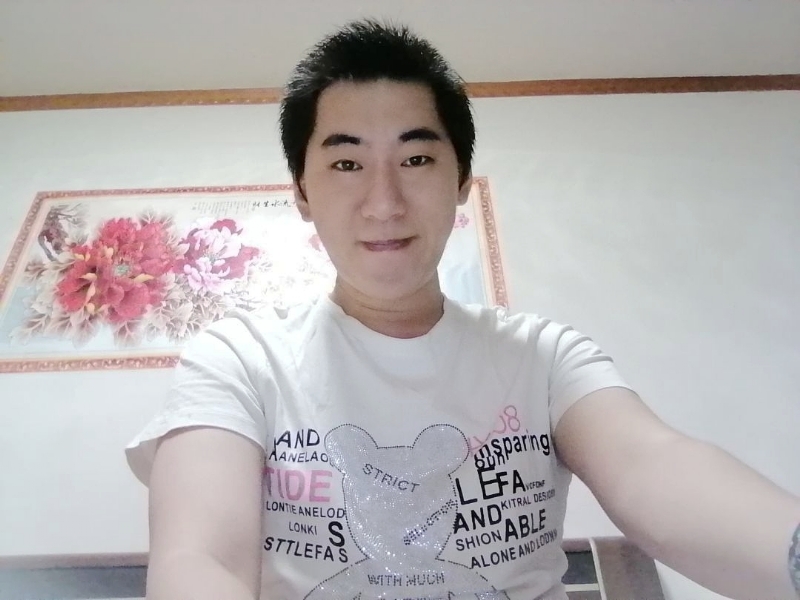 缘分天定的第一张照片--华安婚介网