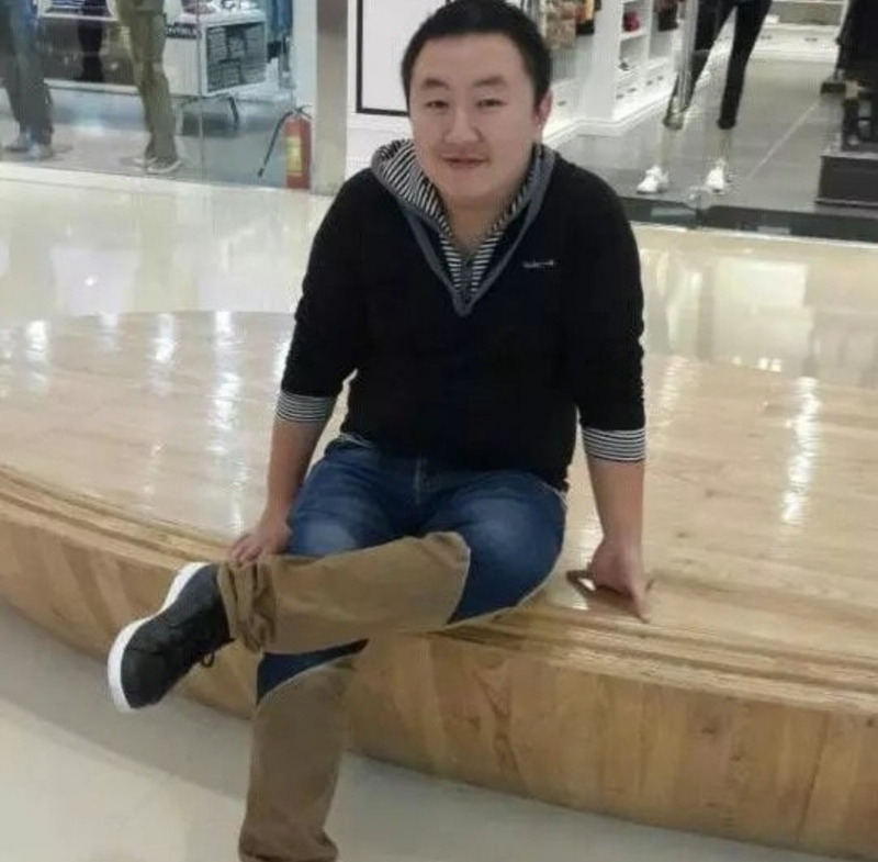 牛哥的第一张照片--华安婚介网