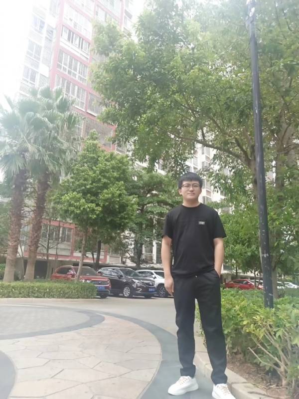 等闲的第四张照片--华安婚介网