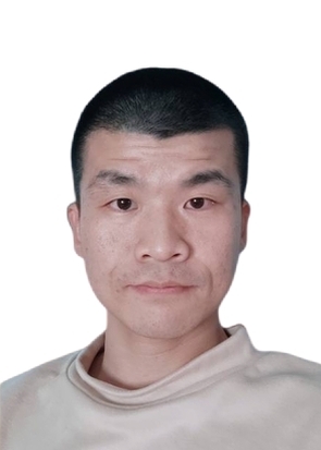 钟春明的第一张照片--华安婚介网