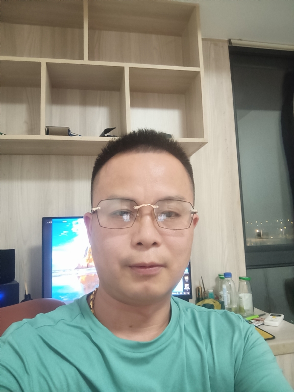 逍遥霸道的第一张照片--华安婚介网