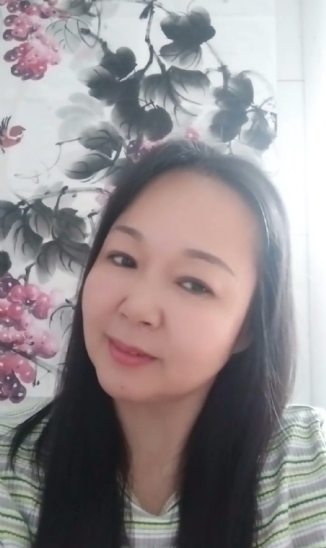 莲悦悦的第一张照片--华安婚介网