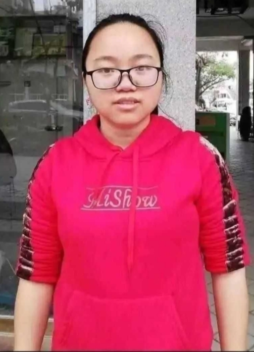 简单的第一张照片--华安婚介网