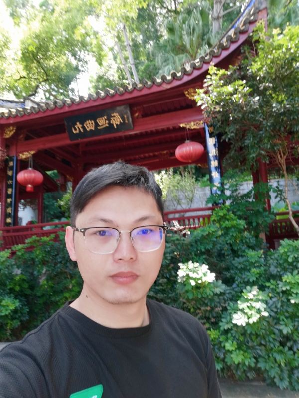墨枫的第一张照片--华安婚介网