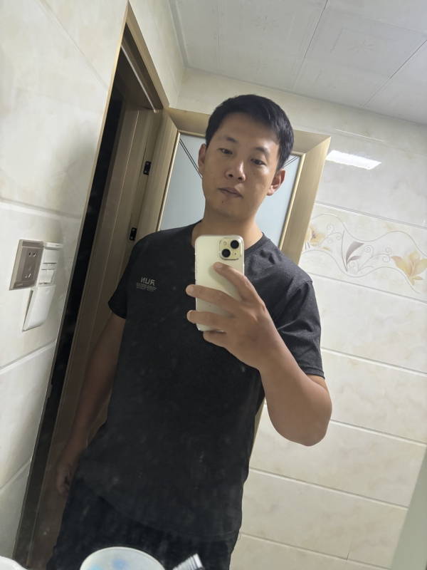 Lance的第二张照片--华安婚介网
