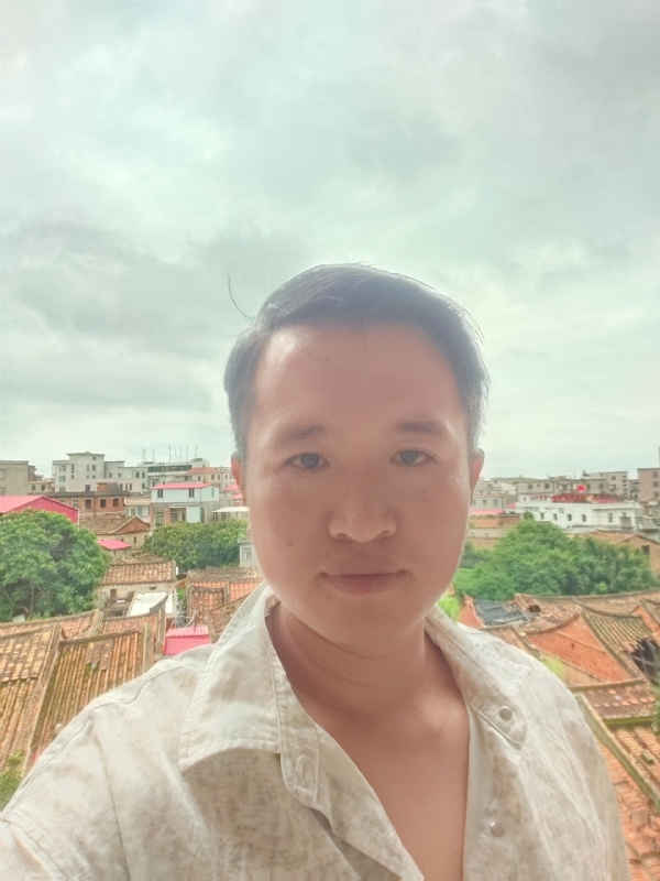 陌生人的第二张照片--华安婚介网