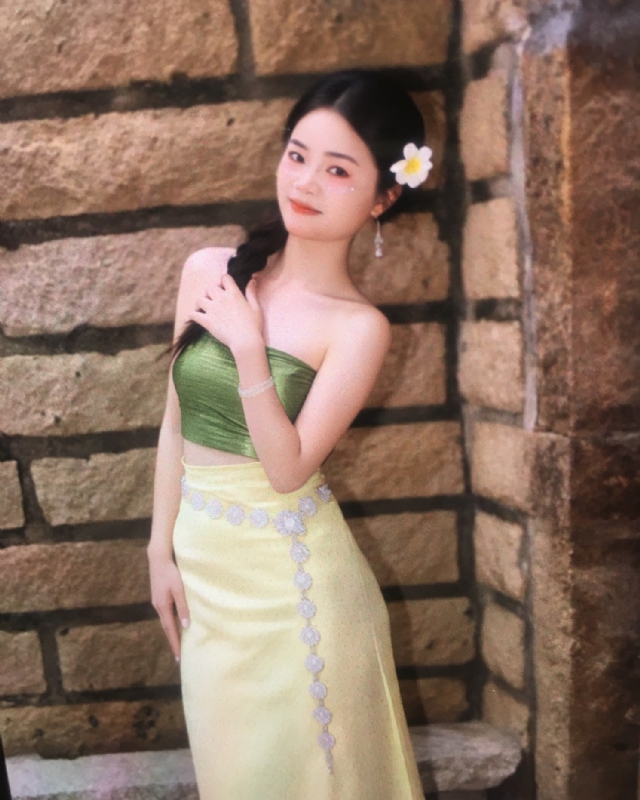 丫头的第六张照片--华安婚介网