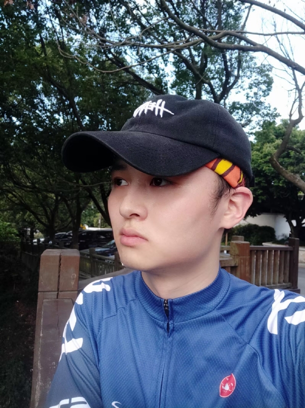麦兜的第二张照片--华安婚介网